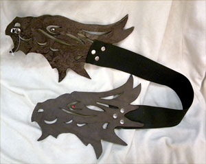 Dragon head belt
